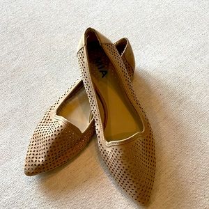 MIA Pointy toes flats. Worn a few times.